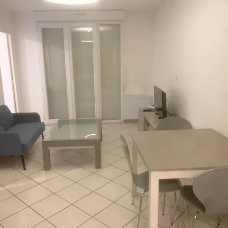 A Lägenhet Lyon
